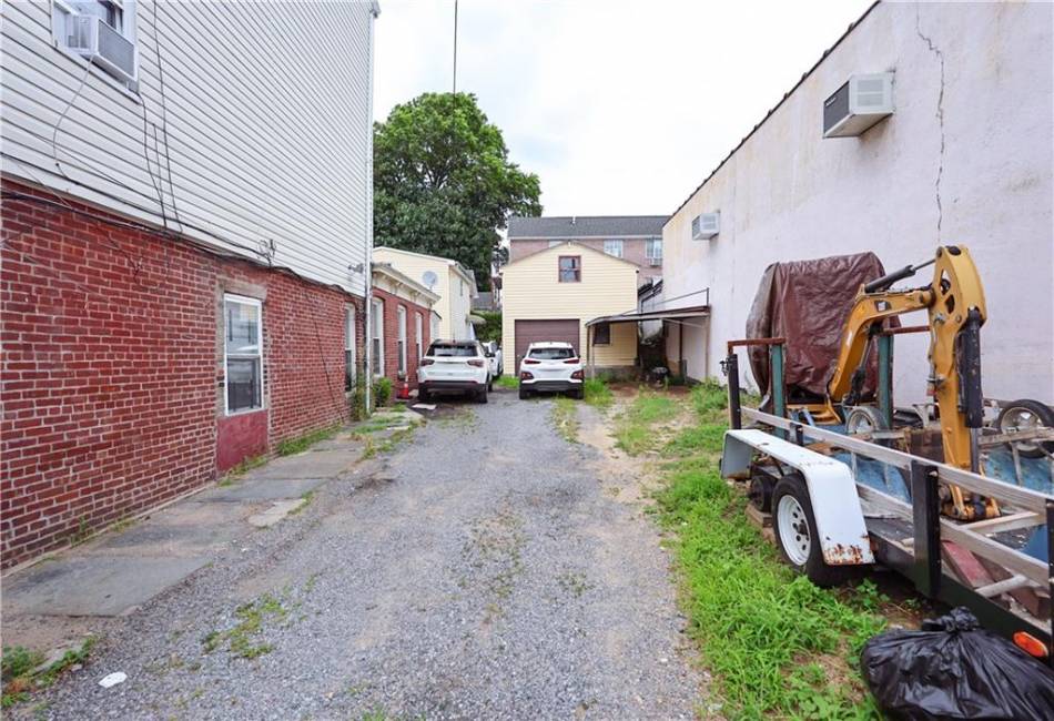 12011 14th Road, Queens, New York 11356, 12 Bedrooms Bedrooms, ,Residential,For Sale,14th,484729