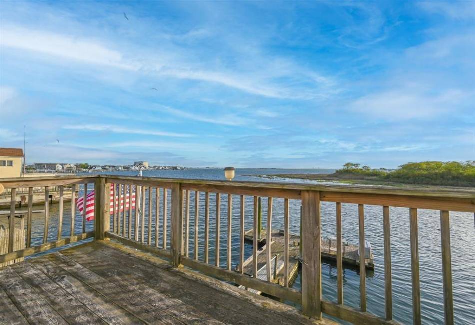 331 Cross Bay Boulevard, Broad Channel, New York 116393, 2 Bedrooms Bedrooms, ,2 BathroomsBathrooms,Residential,For Sale,Cross Bay,492335