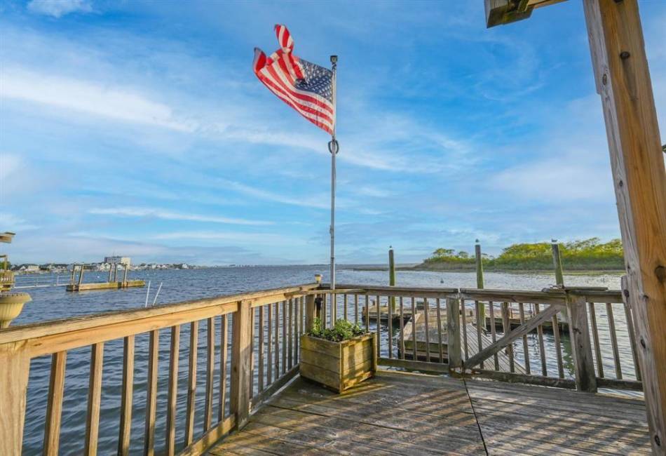 331 Cross Bay Boulevard, Broad Channel, New York 116393, 2 Bedrooms Bedrooms, ,2 BathroomsBathrooms,Residential,For Sale,Cross Bay,492335