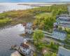 331 Cross Bay Boulevard, Broad Channel, New York 116393, 2 Bedrooms Bedrooms, ,2 BathroomsBathrooms,Residential,For Sale,Cross Bay,492335