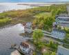331 Cross Bay Boulevard, Broad Channel, New York 116393, 2 Bedrooms Bedrooms, ,2 BathroomsBathrooms,Residential,For Sale,Cross Bay,492335