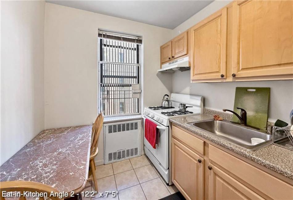 1119 Ocean Parkway, Brooklyn, New York 11230, 1 Bedroom Bedrooms, ,1 BathroomBathrooms,Residential,For Sale,Ocean,492515