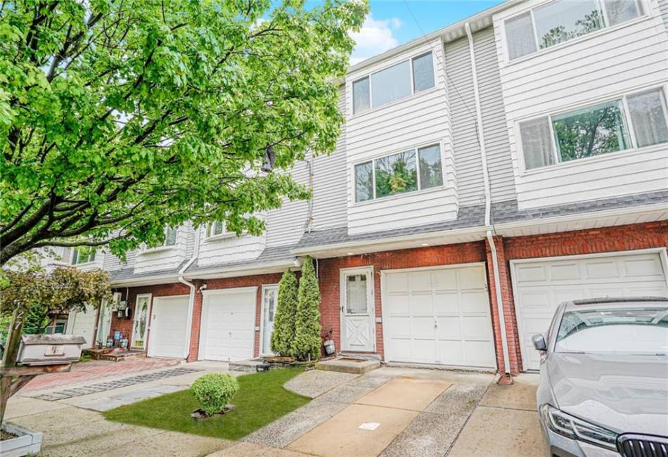 27 Frederick Street, Staten Island, New York 10314, 3 Bedrooms Bedrooms, ,2 BathroomsBathrooms,Residential,For Sale,Frederick,492517