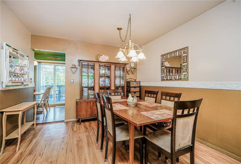 27 Frederick Street, Staten Island, New York 10314, 3 Bedrooms Bedrooms, ,2 BathroomsBathrooms,Residential,For Sale,Frederick,492517
