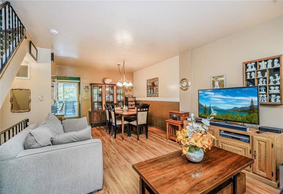 27 Frederick Street, Staten Island, New York 10314, 3 Bedrooms Bedrooms, ,2 BathroomsBathrooms,Residential,For Sale,Frederick,492517