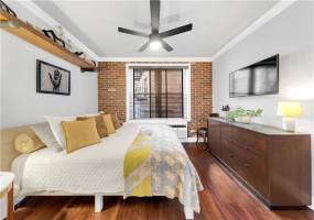 9201 Shore Road, Brooklyn, New York 11209, ,1 BathroomBathrooms,Residential,For Sale,Shore,492526