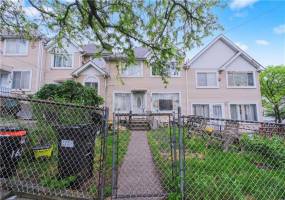163 Boyd Street, Staten Island, New York 10304, 3 Bedrooms Bedrooms, ,3 BathroomsBathrooms,Residential,For Sale,Boyd,492528