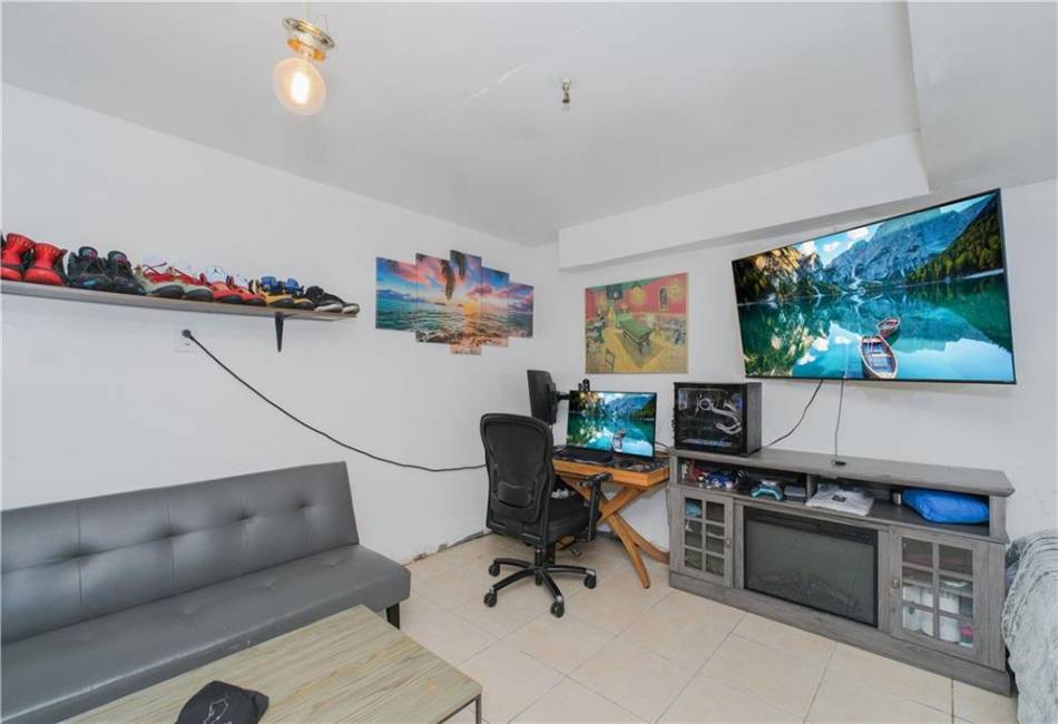 163 Boyd Street, Staten Island, New York 10304, 3 Bedrooms Bedrooms, ,3 BathroomsBathrooms,Residential,For Sale,Boyd,492528