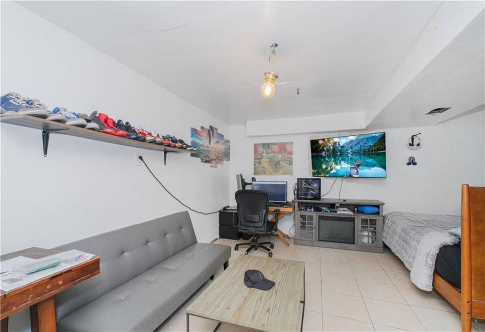 163 Boyd Street, Staten Island, New York 10304, 3 Bedrooms Bedrooms, ,3 BathroomsBathrooms,Residential,For Sale,Boyd,492528
