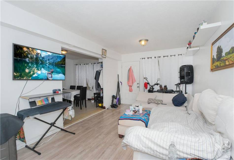 163 Boyd Street, Staten Island, New York 10304, 3 Bedrooms Bedrooms, ,3 BathroomsBathrooms,Residential,For Sale,Boyd,492528