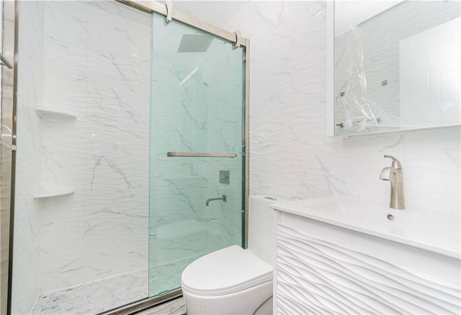 205 Dahlgren Place, Brooklyn, New York 11228, 6 Bedrooms Bedrooms, ,5 BathroomsBathrooms,Residential,For Sale,Dahlgren,492533