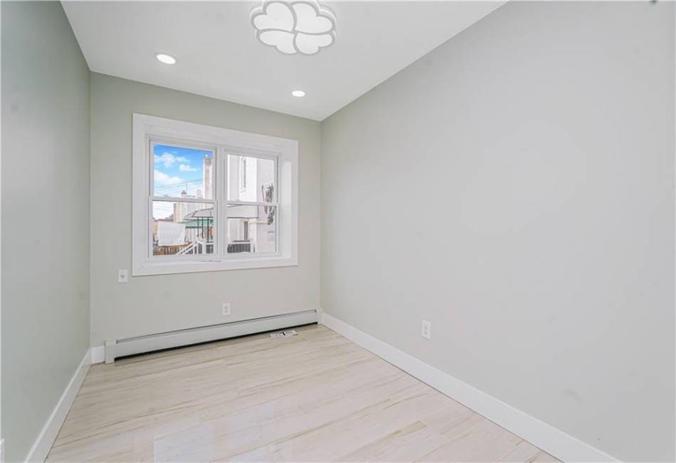 205 Dahlgren Place, Brooklyn, New York 11228, 6 Bedrooms Bedrooms, ,5 BathroomsBathrooms,Residential,For Sale,Dahlgren,492533