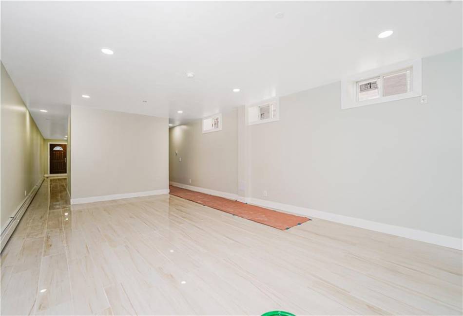205 Dahlgren Place, Brooklyn, New York 11228, 6 Bedrooms Bedrooms, ,5 BathroomsBathrooms,Residential,For Sale,Dahlgren,492533