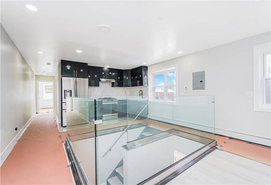 205 Dahlgren Place, Brooklyn, New York 11228, 6 Bedrooms Bedrooms, ,5 BathroomsBathrooms,Residential,For Sale,Dahlgren,492533