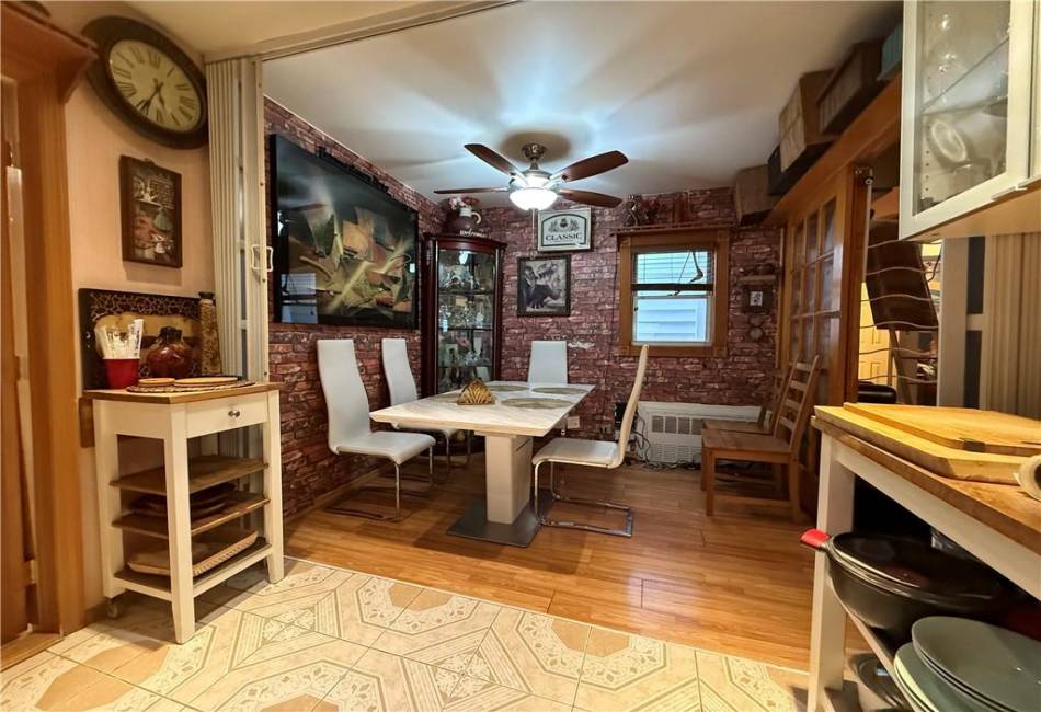 1120 Banner Avenue, Brooklyn, New York 11235, 2 Bedrooms Bedrooms, ,2 BathroomsBathrooms,Residential,For Sale,Banner,492534