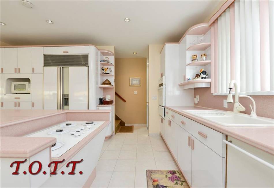 2346 64th Street, Brooklyn, New York 11234, 5 Bedrooms Bedrooms, ,5 BathroomsBathrooms,Residential,For Sale,64th,492535