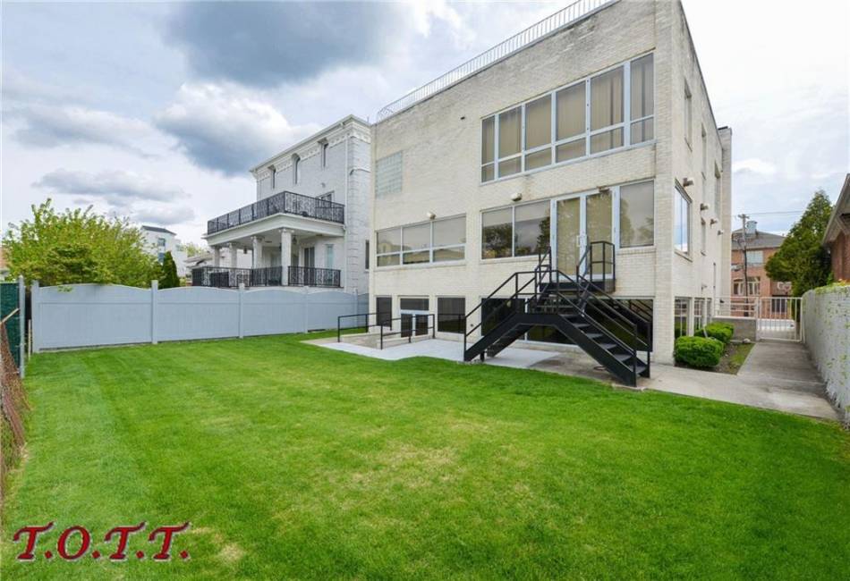 2346 64th Street, Brooklyn, New York 11234, 5 Bedrooms Bedrooms, ,5 BathroomsBathrooms,Residential,For Sale,64th,492535