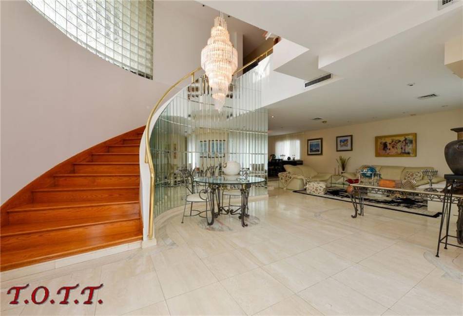 2346 64th Street, Brooklyn, New York 11234, 5 Bedrooms Bedrooms, ,5 BathroomsBathrooms,Residential,For Sale,64th,492535