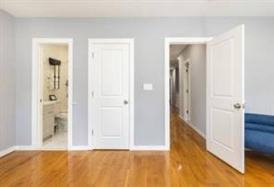 107 Utica Avenue, Brooklyn, New York 11213, 5 Bedrooms Bedrooms, ,5 BathroomsBathrooms,Residential,For Sale,Utica,492543