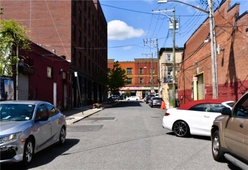 27 Sands Street, Staten Island, New York 10304, ,Commercial,For Sale,Sands,492545