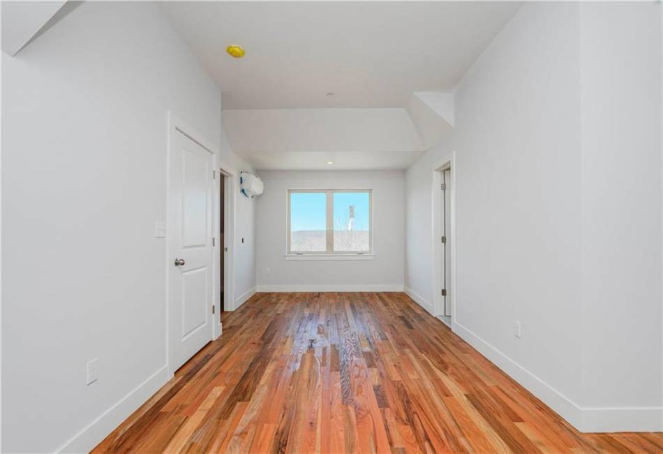 12 Ridge Court, Staten Island, New York 10301, 3 Bedrooms Bedrooms, ,5 BathroomsBathrooms,Residential,For Sale,Ridge,492497