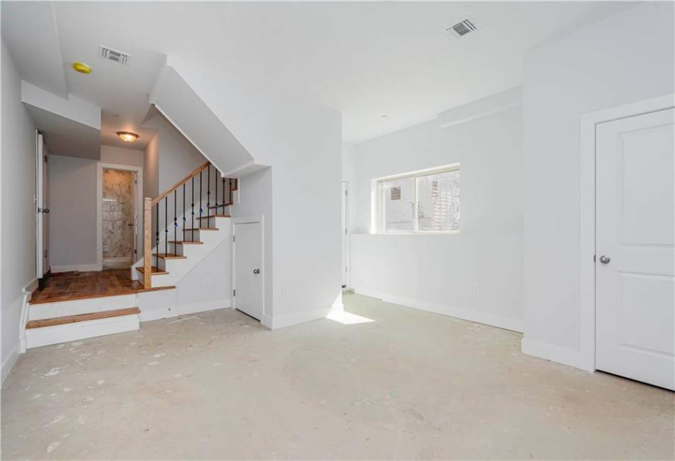 12 Ridge Court, Staten Island, New York 10301, 3 Bedrooms Bedrooms, ,5 BathroomsBathrooms,Residential,For Sale,Ridge,492497