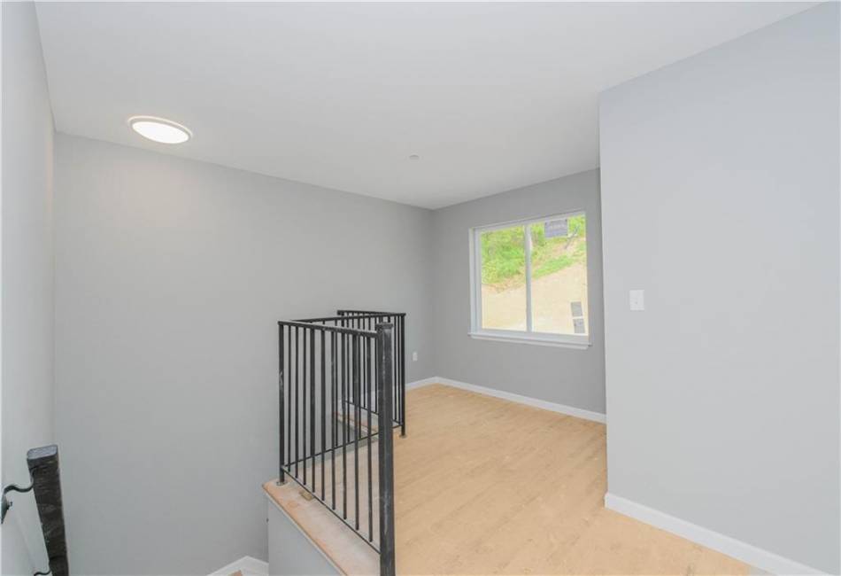 23 Cunard Avenue, Staten Island, New York 10304, ,Residential,For Sale,Cunard,492527