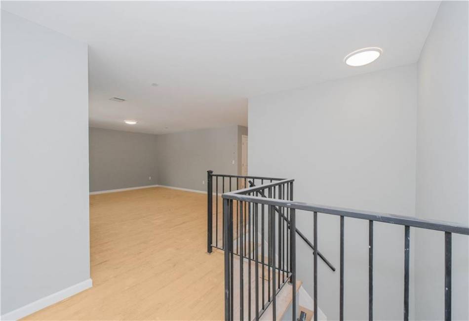 23 Cunard Avenue, Staten Island, New York 10304, ,Residential,For Sale,Cunard,492527