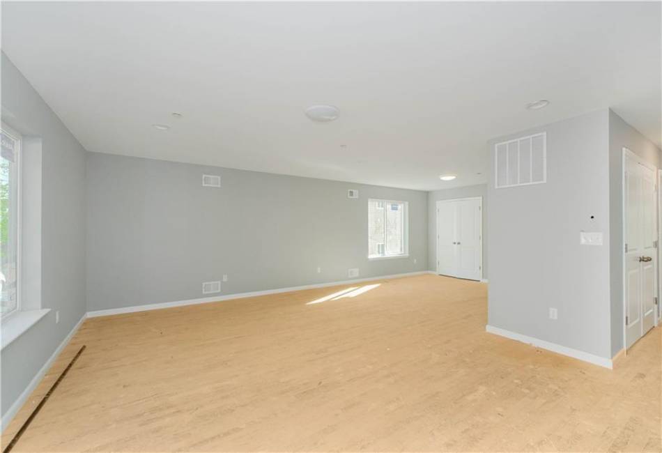 23 Cunard Avenue, Staten Island, New York 10304, ,Residential,For Sale,Cunard,492527