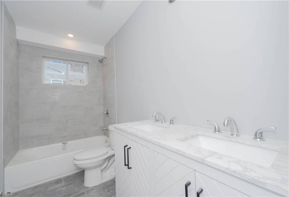 23 Cunard Avenue, Staten Island, New York 10304, ,Residential,For Sale,Cunard,492527
