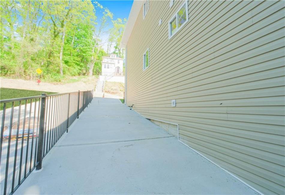23 Cunard Avenue, Staten Island, New York 10304, ,Residential,For Sale,Cunard,492527