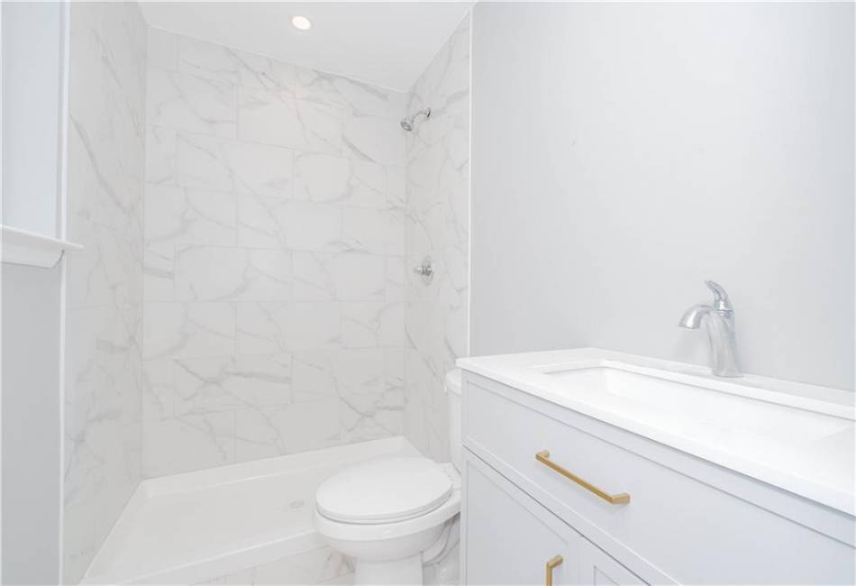 43 Cunard Avenue, Staten Island, New York 10304, ,Residential,For Sale,Cunard,492531