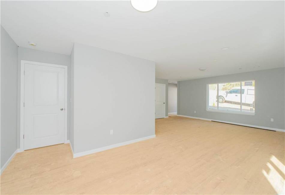 43 Cunard Avenue, Staten Island, New York 10304, ,Residential,For Sale,Cunard,492531