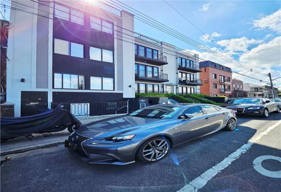1058 62nd Street, Brooklyn, New York 11219, 16 Bedrooms Bedrooms, ,21 BathroomsBathrooms,Residential,For Sale,62nd,492552