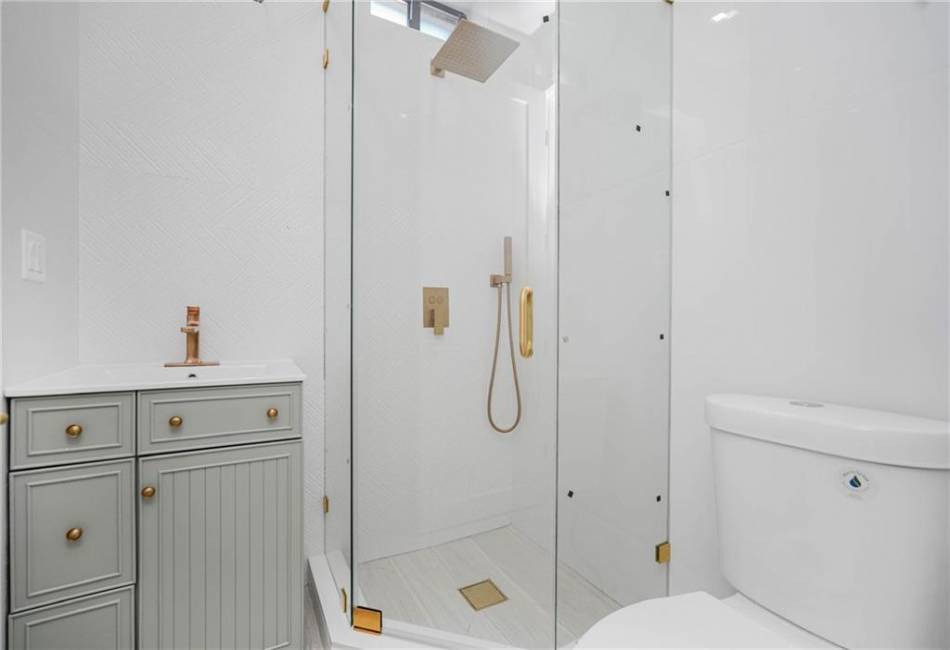 728 Avenue P, Brooklyn, New York 11223, 6 Bedrooms Bedrooms, ,6 BathroomsBathrooms,Residential,For Sale,Avenue P,492342