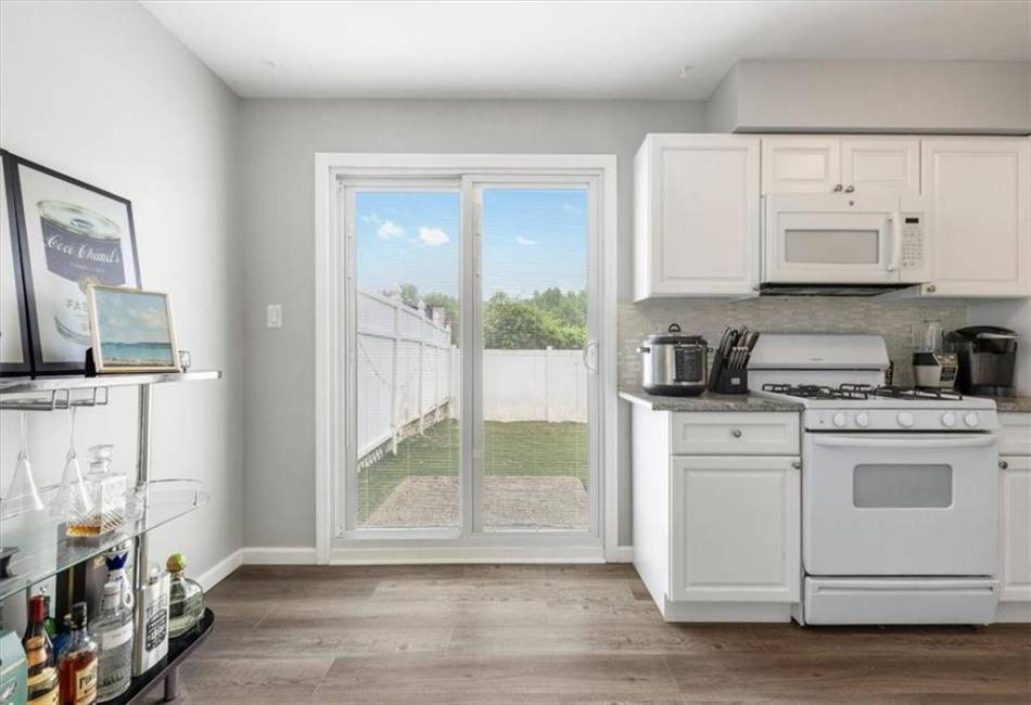 1942 Arthur Kill Road, Staten Island, New York 10312, 2 Bedrooms Bedrooms, ,2 BathroomsBathrooms,Residential,For Sale,Arthur Kill,492539