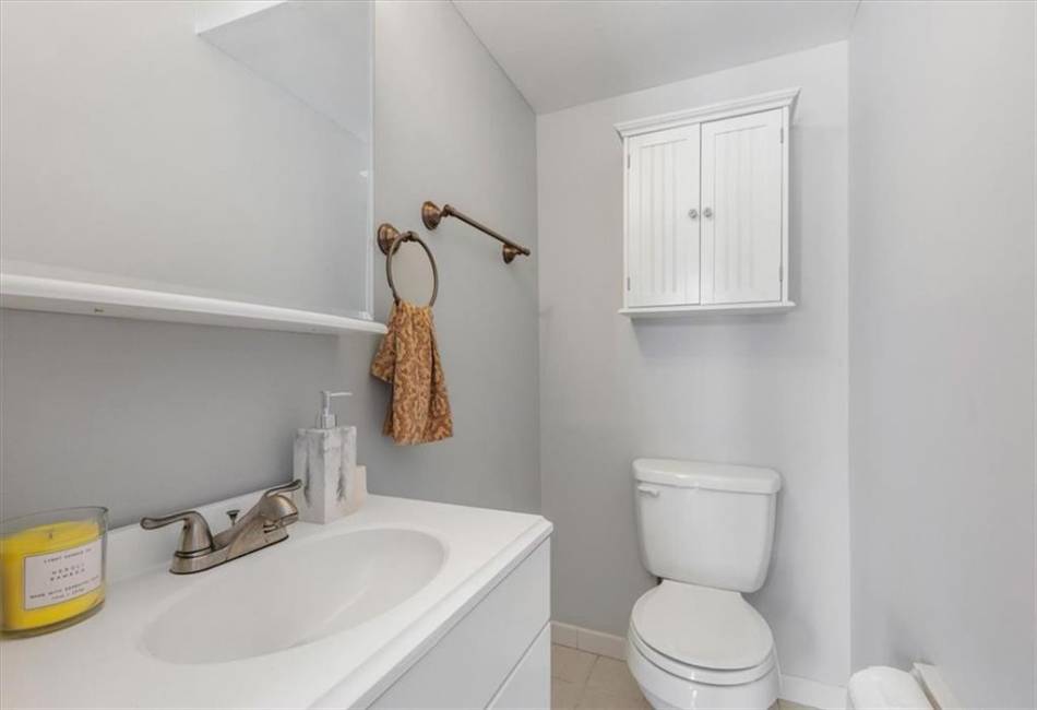 1942 Arthur Kill Road, Staten Island, New York 10312, 2 Bedrooms Bedrooms, ,2 BathroomsBathrooms,Residential,For Sale,Arthur Kill,492539