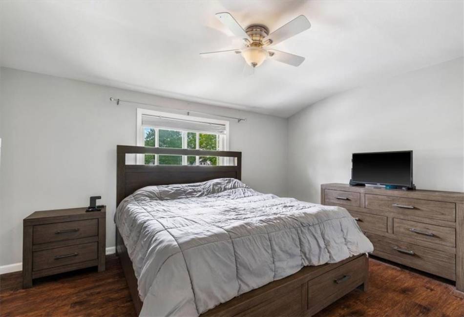 1942 Arthur Kill Road, Staten Island, New York 10312, 2 Bedrooms Bedrooms, ,2 BathroomsBathrooms,Residential,For Sale,Arthur Kill,492539