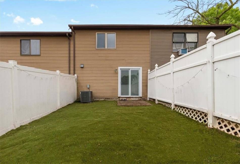 1942 Arthur Kill Road, Staten Island, New York 10312, 2 Bedrooms Bedrooms, ,2 BathroomsBathrooms,Residential,For Sale,Arthur Kill,492539