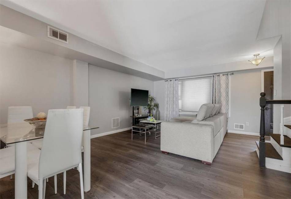 1942 Arthur Kill Road, Staten Island, New York 10312, 2 Bedrooms Bedrooms, ,2 BathroomsBathrooms,Residential,For Sale,Arthur Kill,492539