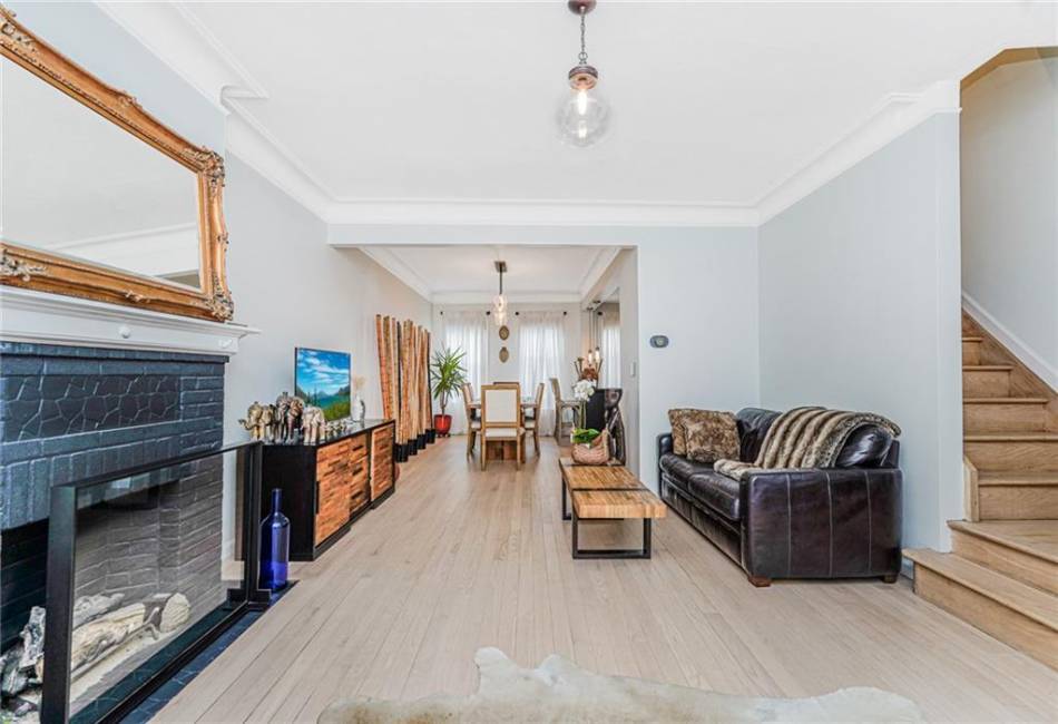 138 Wakeman Place, Brooklyn, New York 11220, 3 Bedrooms Bedrooms, ,2 BathroomsBathrooms,Residential,For Sale,Wakeman,492554