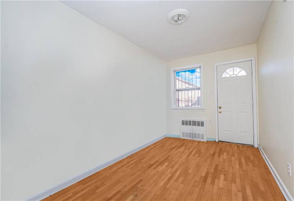 167 Bay 32nd Street, Brooklyn, New York 11214, 8 Bedrooms Bedrooms, ,5 BathroomsBathrooms,Residential,For Sale,Bay 32nd,492556