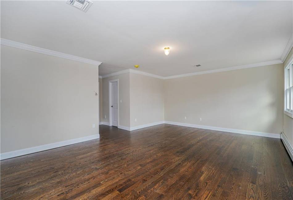 101 Bedell Avenue, Staten Island, New York 10307, 4 Bedrooms Bedrooms, ,5 BathroomsBathrooms,Residential,For Sale,Bedell,492566