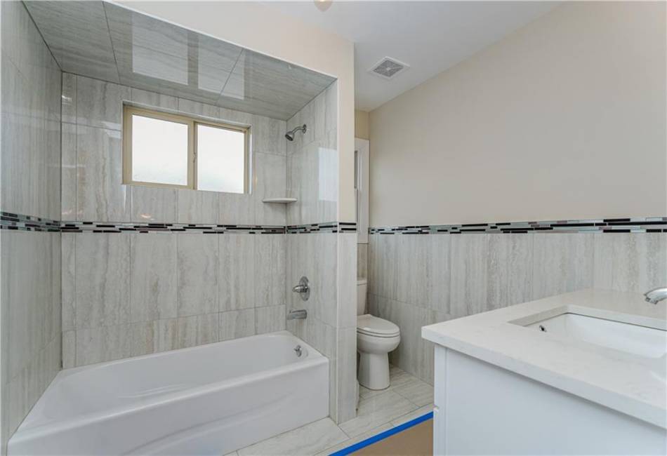 101 Bedell Avenue, Staten Island, New York 10307, 4 Bedrooms Bedrooms, ,5 BathroomsBathrooms,Residential,For Sale,Bedell,492566