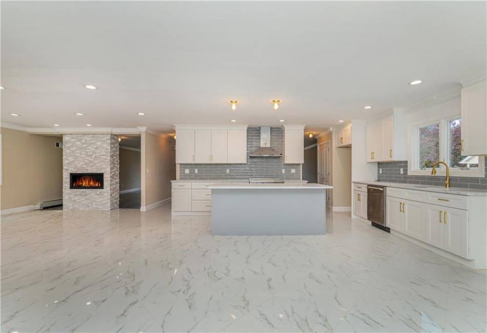 101 Bedell Avenue, Staten Island, New York 10307, 4 Bedrooms Bedrooms, ,5 BathroomsBathrooms,Residential,For Sale,Bedell,492566