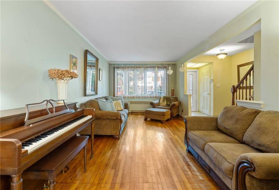 2472 Stuart Street, Brooklyn, New York 11229, 3 Bedrooms Bedrooms, ,3 BathroomsBathrooms,Residential,For Sale,Stuart,492568