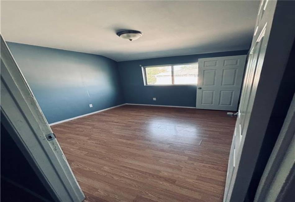 241 Tompkins Avenue, Staten Island, New York 10304, ,Residential,For Sale,Tompkins,492572