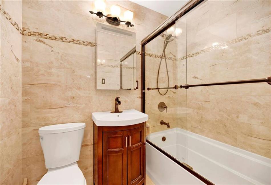 2265 Gerritsen Avenue, Brooklyn, New York 11229, 2 Bedrooms Bedrooms, ,1 BathroomBathrooms,Residential,For Sale,Gerritsen,492512