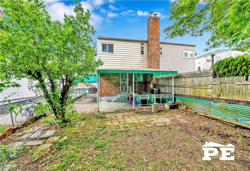 63-24 137th Street, Flushing, New York 11367, 3 Bedrooms Bedrooms, ,3 BathroomsBathrooms,Residential,For Sale,137th,492516