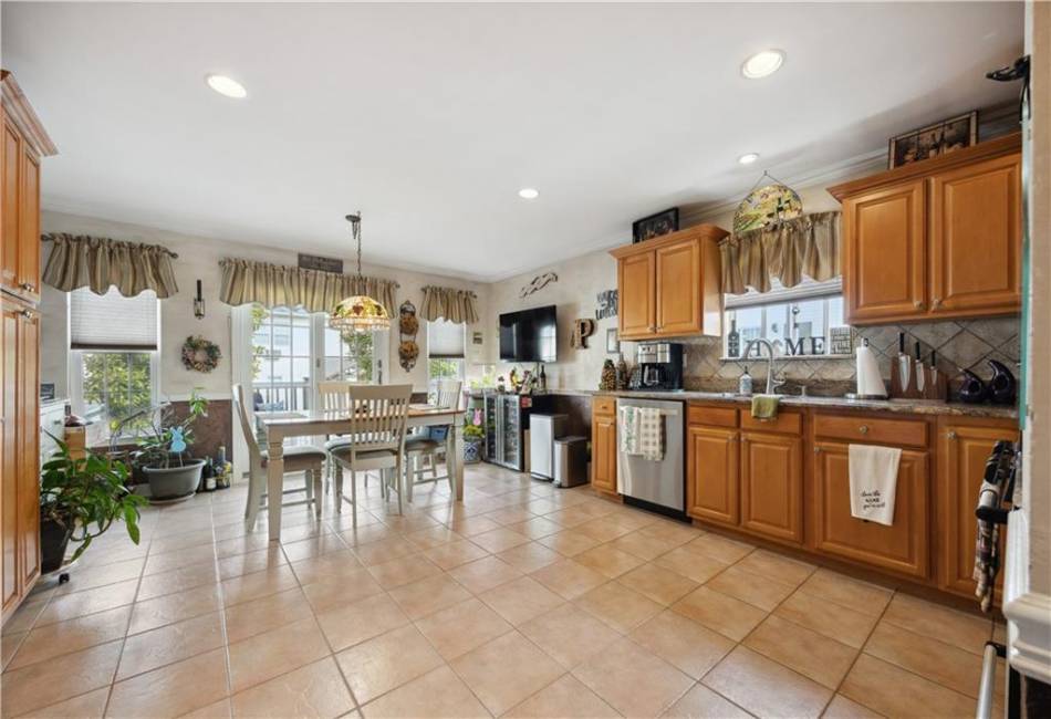 15 Jumel Street, Staten Island, New York 10308, 3 Bedrooms Bedrooms, ,3 BathroomsBathrooms,Residential,For Sale,Jumel,492561